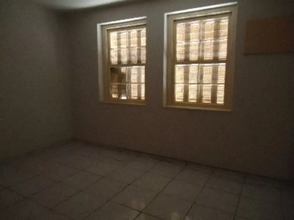 Apartamento à venda com 3 quartos, 93m² - Foto 4