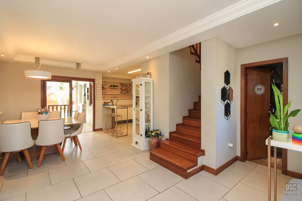 Casa, 3 quartos, 151 m² - Foto 3