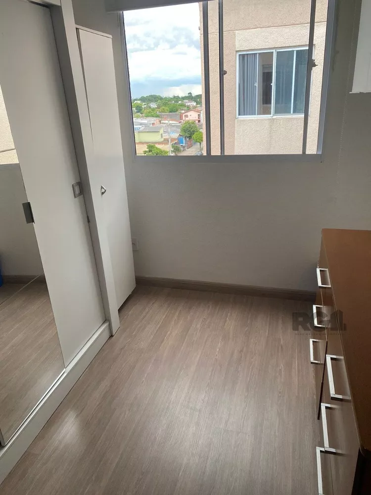 Apartamento à venda com 2 quartos, 42m² - Foto 4