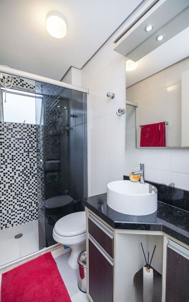 Apartamento à venda com 2 quartos, 74m² - Foto 2