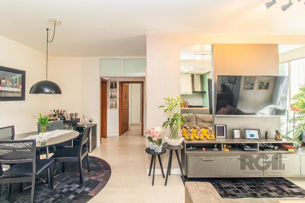 Apartamento à venda com 2 quartos, 69m² - Foto 3