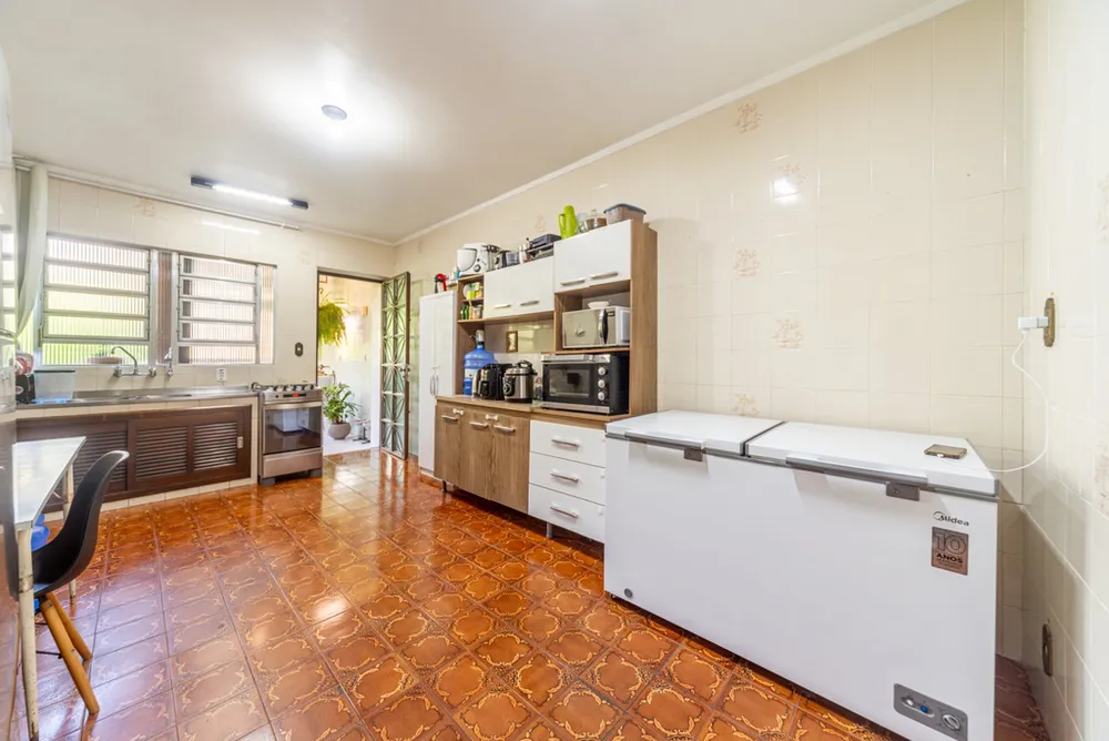 Casa, 4 quartos, 291 m² - Foto 2