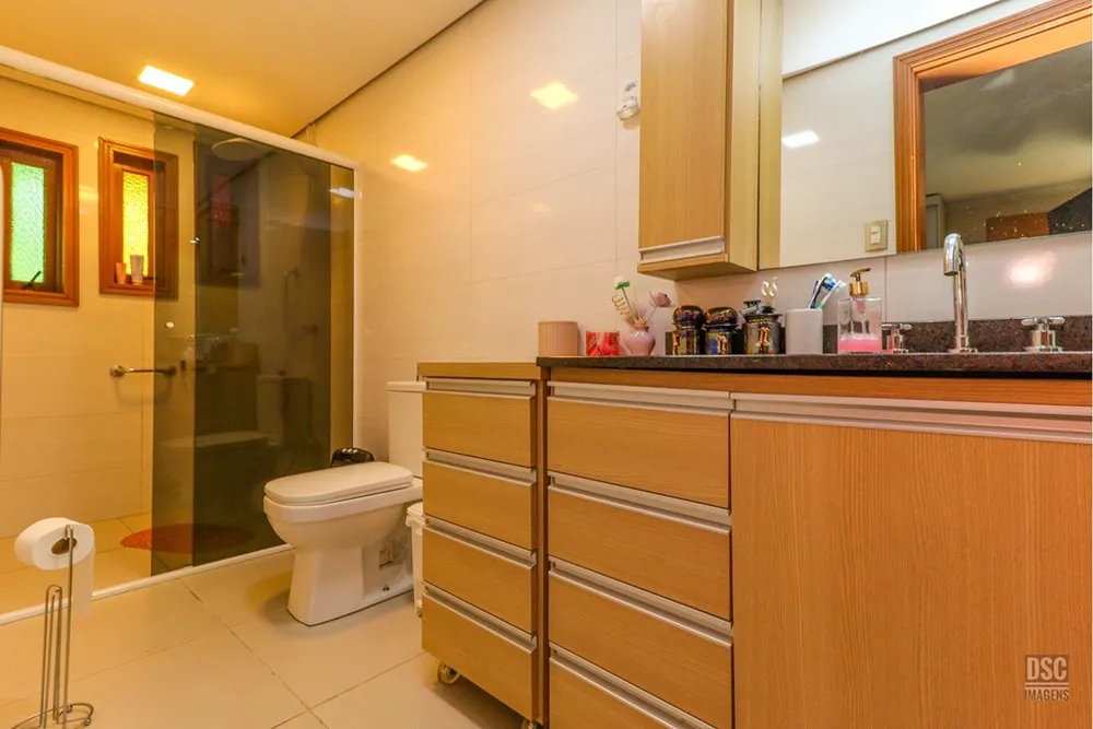 Casa, 6 quartos, 322 m² - Foto 2