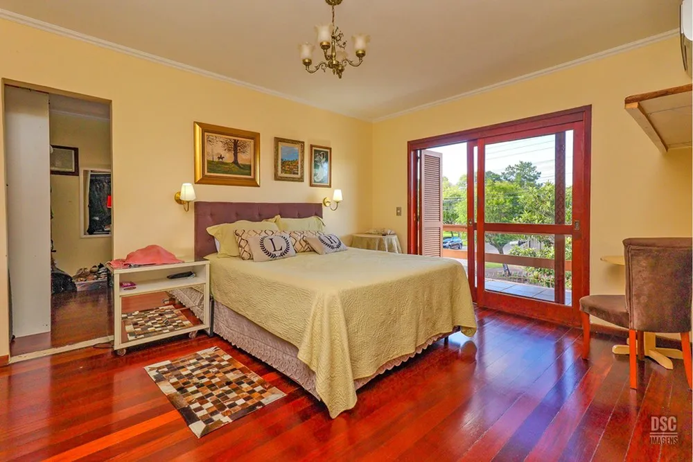 Casa, 6 quartos, 322 m² - Foto 3