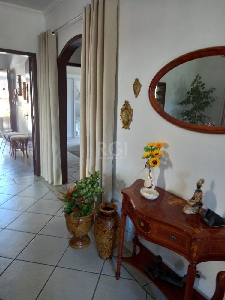 Casa à venda com 3 quartos, 197m² - Foto 8
