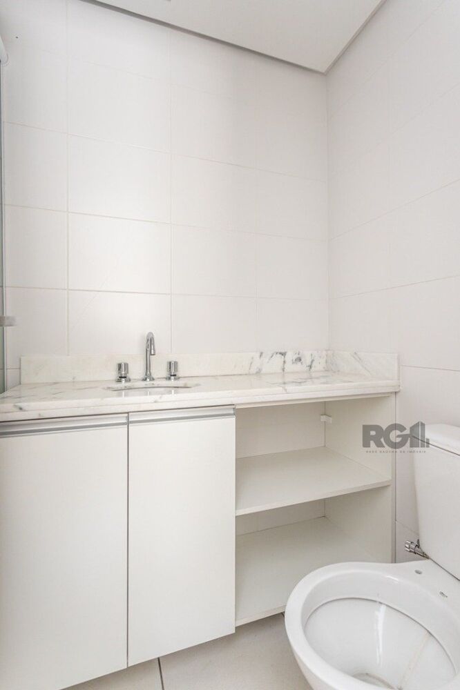 Apartamento à venda com 3 quartos, 76m² - Foto 4