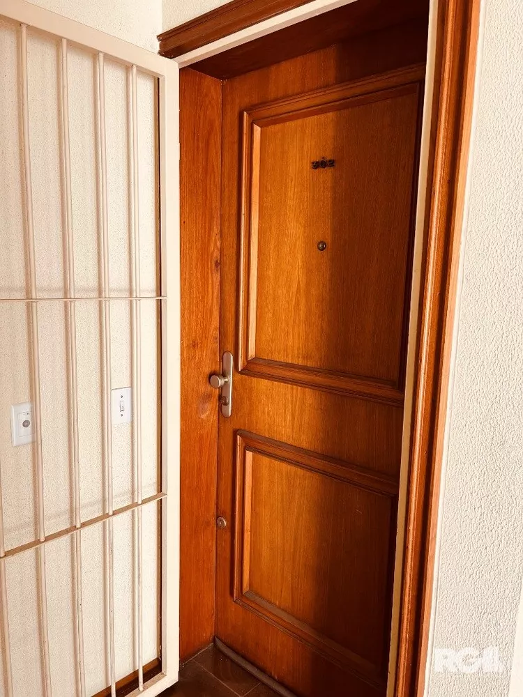 Apartamento à venda com 3 quartos, 130m² - Foto 9