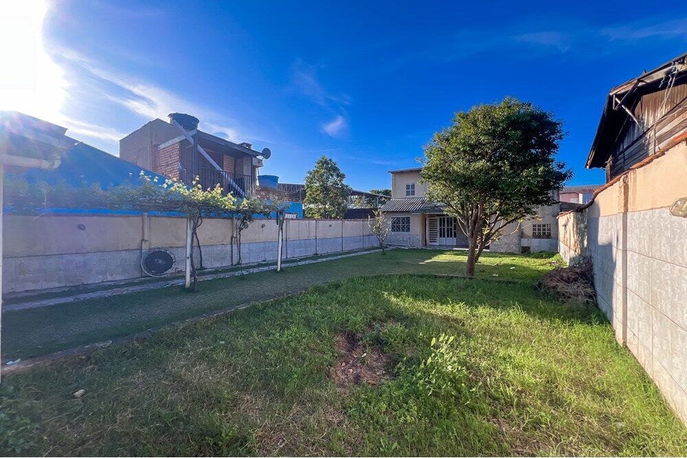 Casa à venda com 2 quartos, 499m² - Foto 6