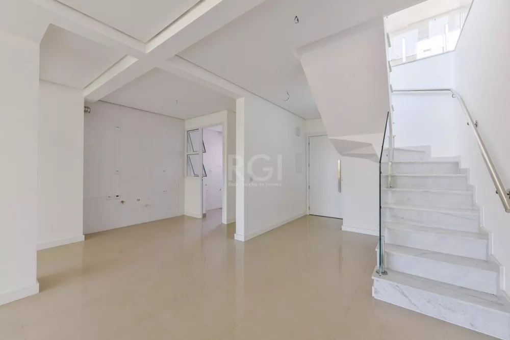 Cobertura à venda com 3 quartos, 242m² - Foto 1