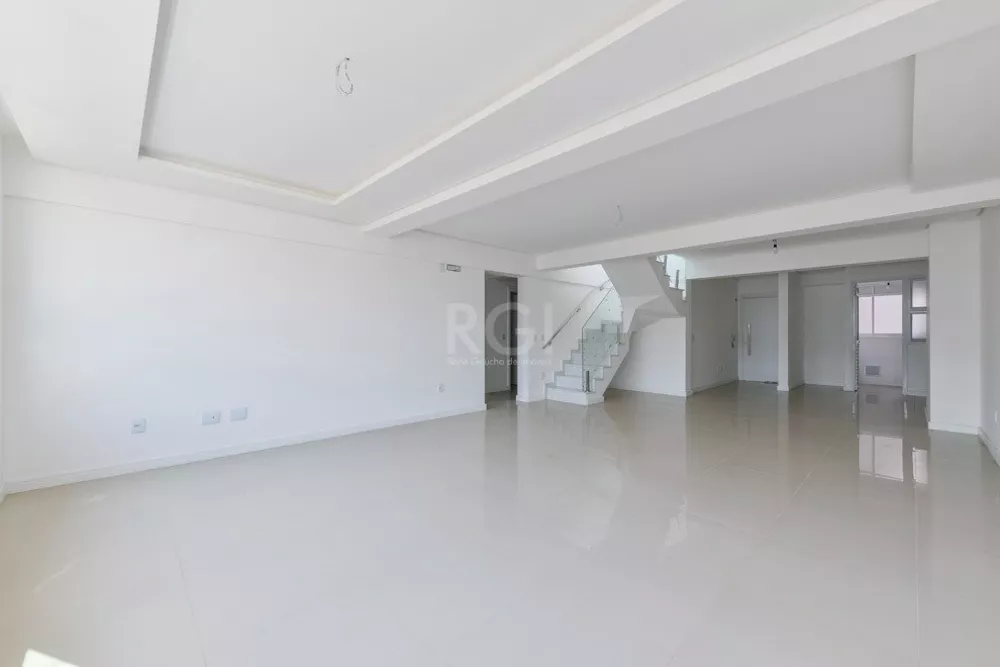 Cobertura à venda com 3 quartos, 242m² - Foto 3