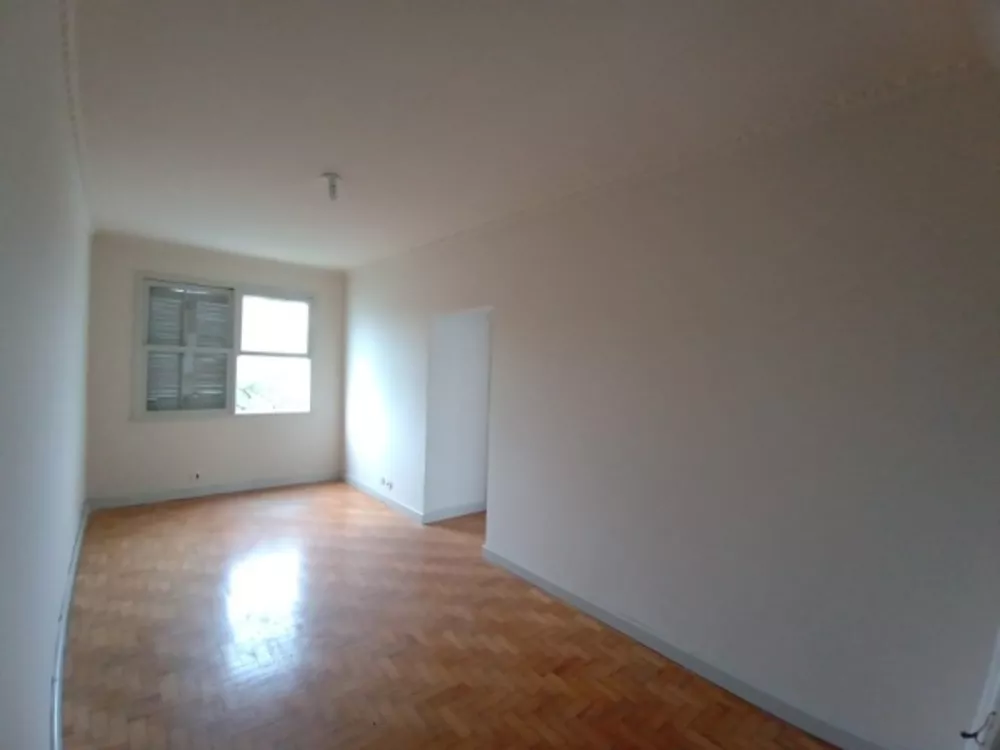 Apartamento à venda com 2 quartos, 76m² - Foto 2