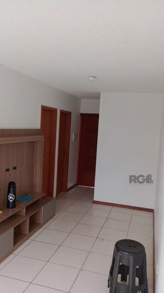 Casa à venda com 2 quartos, 37m² - Foto 4