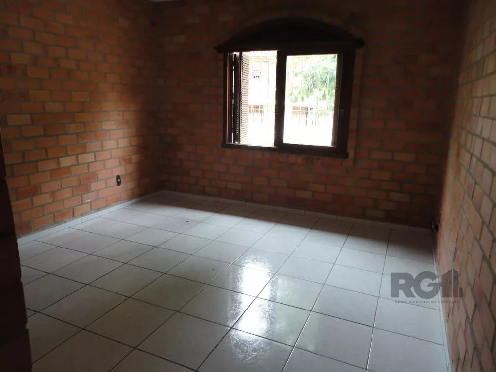 Casa à venda com 3 quartos, 305m² - Foto 4