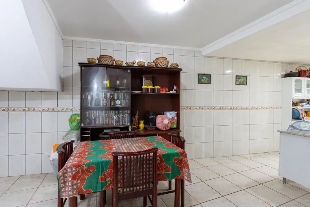 Casa, 4 quartos, 386 m² - Foto 1