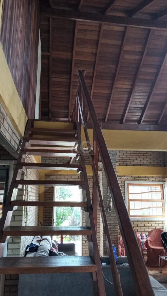 Casa, 3 quartos, 217 m² - Foto 1