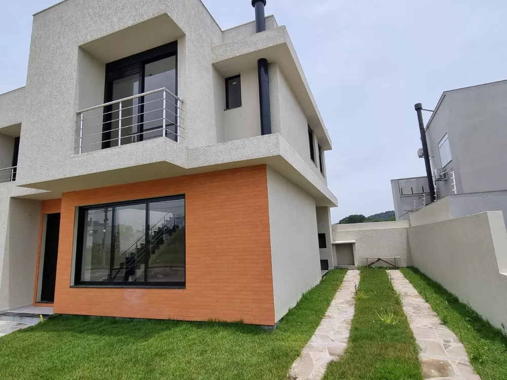 Casa à venda com 3 quartos, 146m² - Foto 2