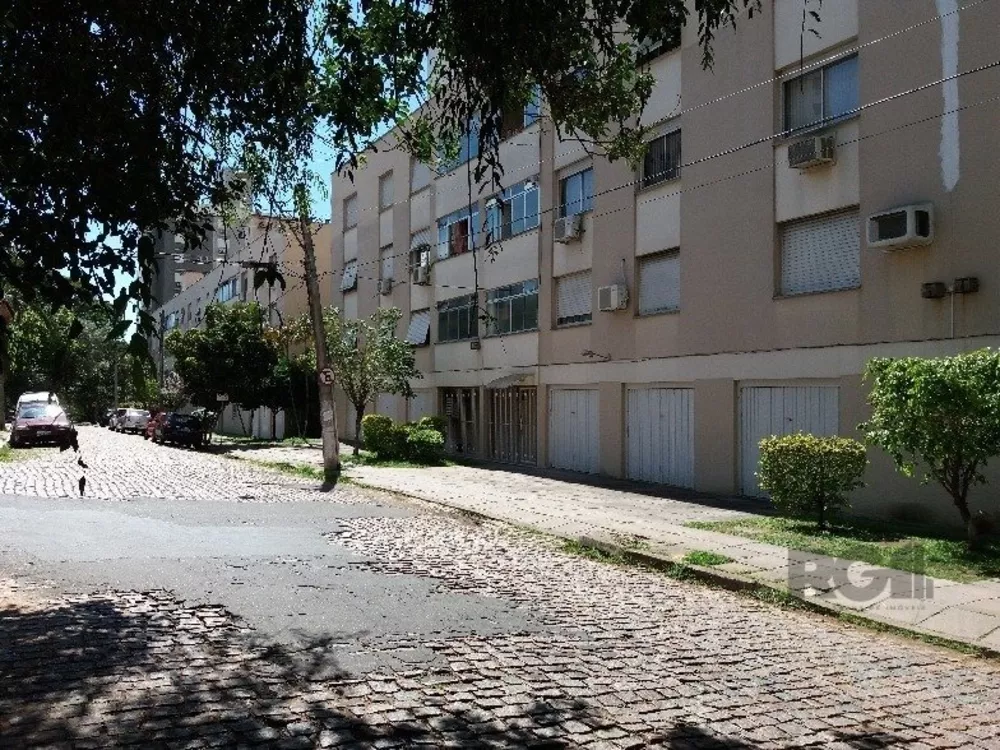 Apartamento à venda com 3 quartos, 77m² - Foto 1