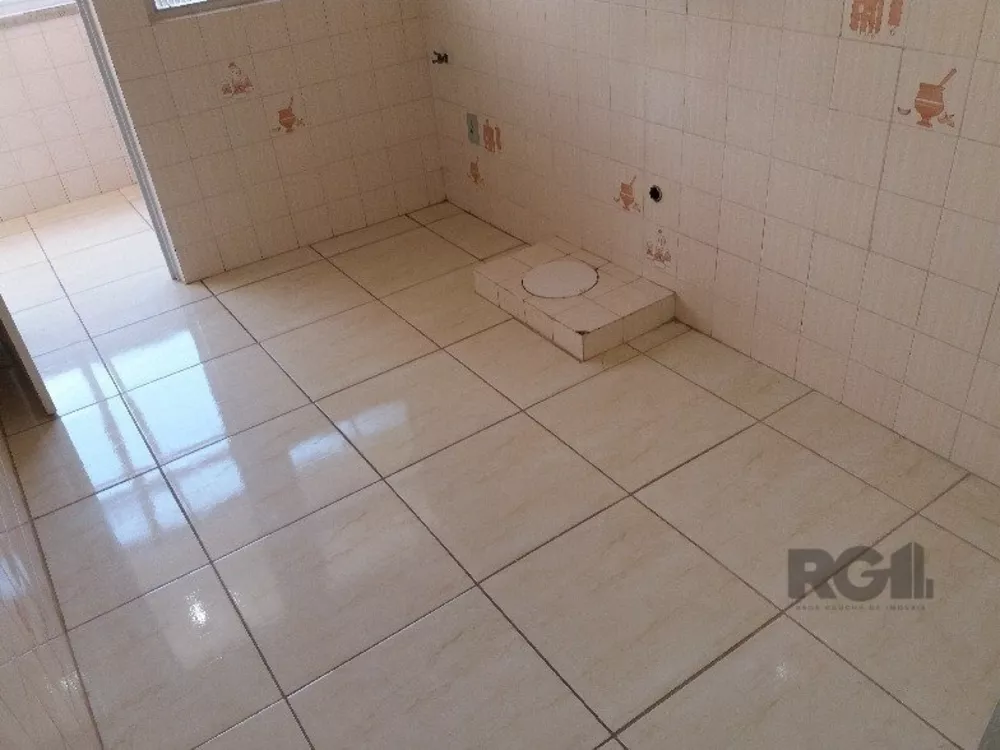 Apartamento à venda com 3 quartos, 77m² - Foto 2