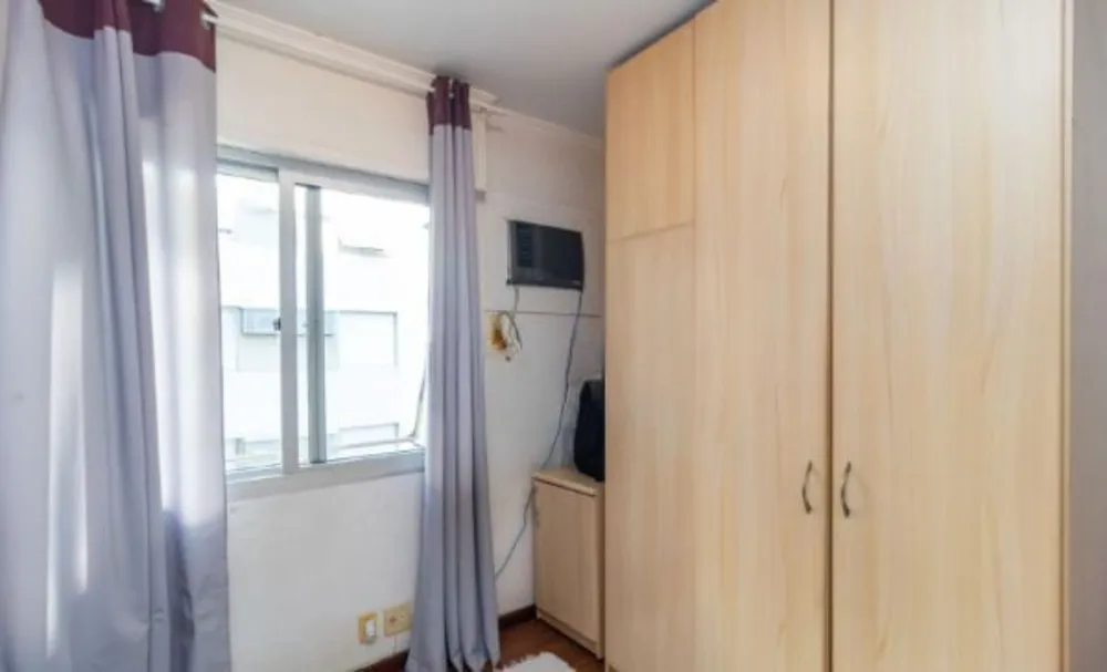 Casa, 4 quartos, 263 m² - Foto 1