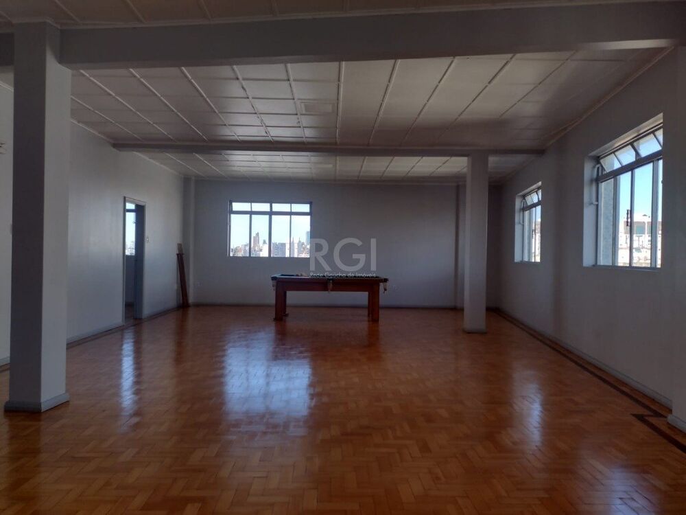 Apartamento à venda com 3 quartos, 239m² - Foto 5