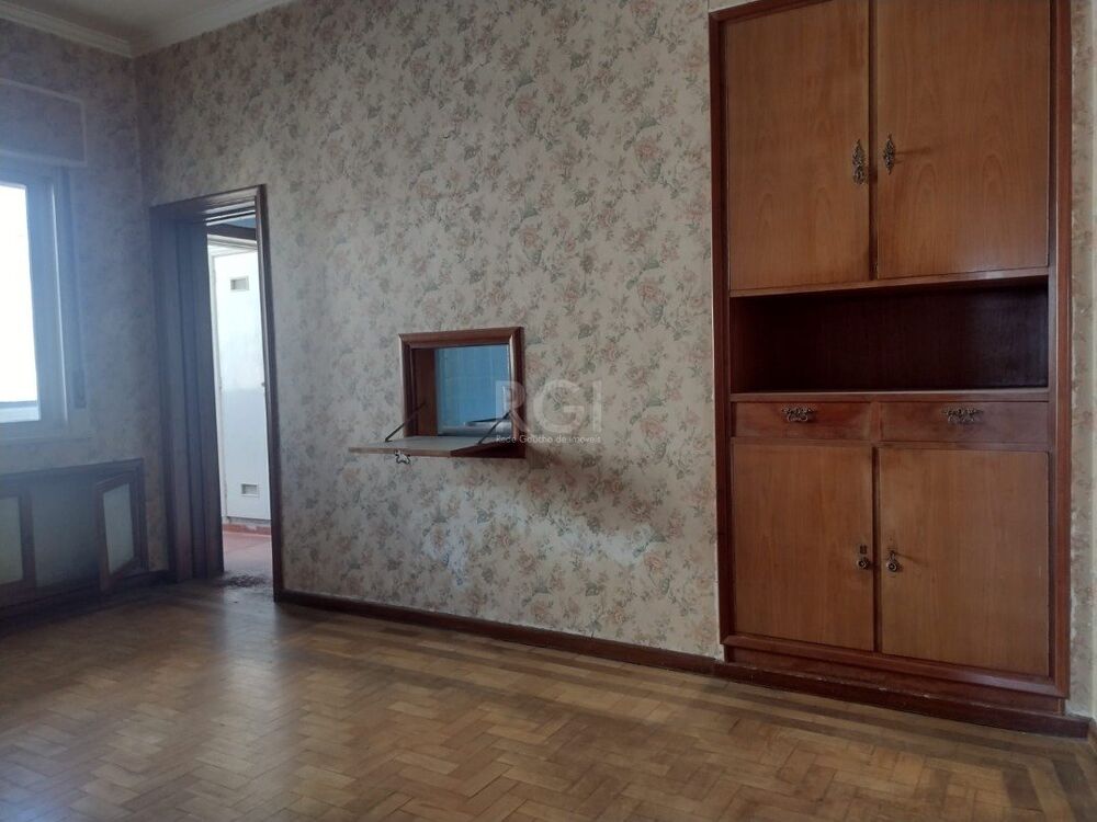 Apartamento à venda com 3 quartos, 239m² - Foto 1