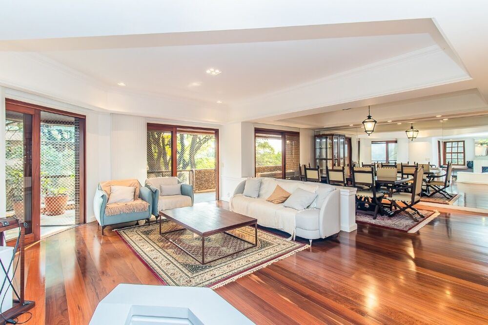 Apartamento à venda com 1 quarto, 308m² - Foto 1