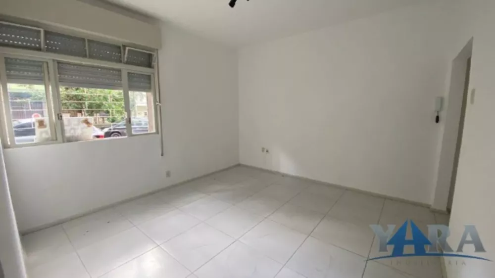 Apartamento à venda com 2 quartos, 74m² - Foto 4