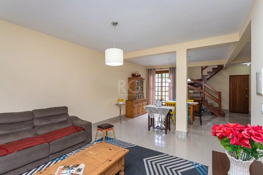 Casa à venda com 4 quartos, 169m² - Foto 4