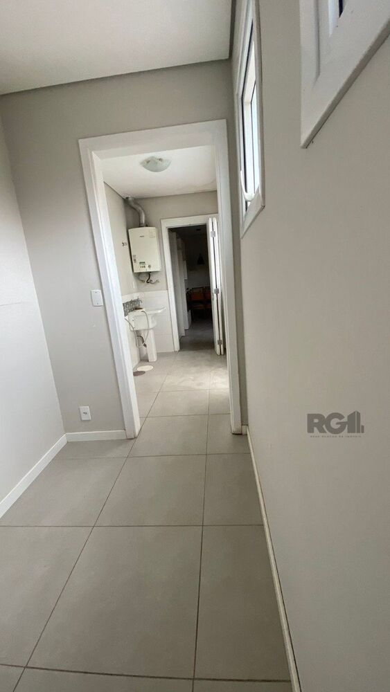 Casa à venda com 3 quartos, 173m² - Foto 4