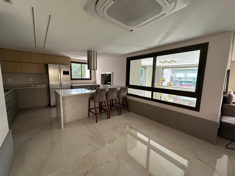 Casa, 4 quartos, 209 m² - Foto 2