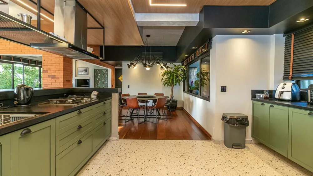 Apartamento, 3 quartos, 260 m² - Foto 8