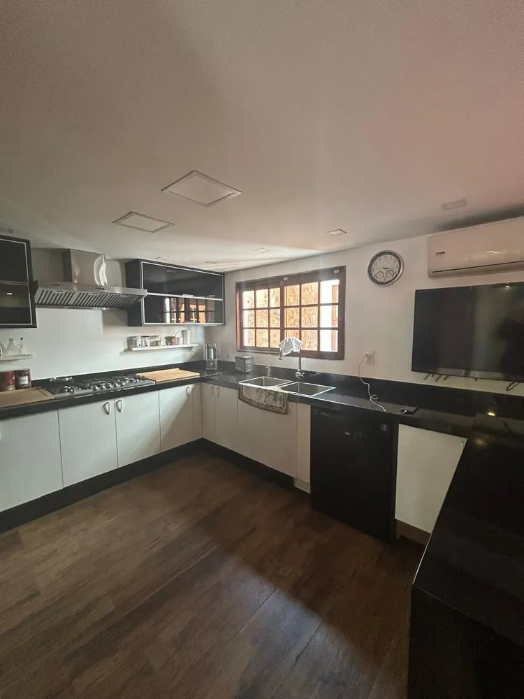 Casa, 4 quartos, 296 m² - Foto 8