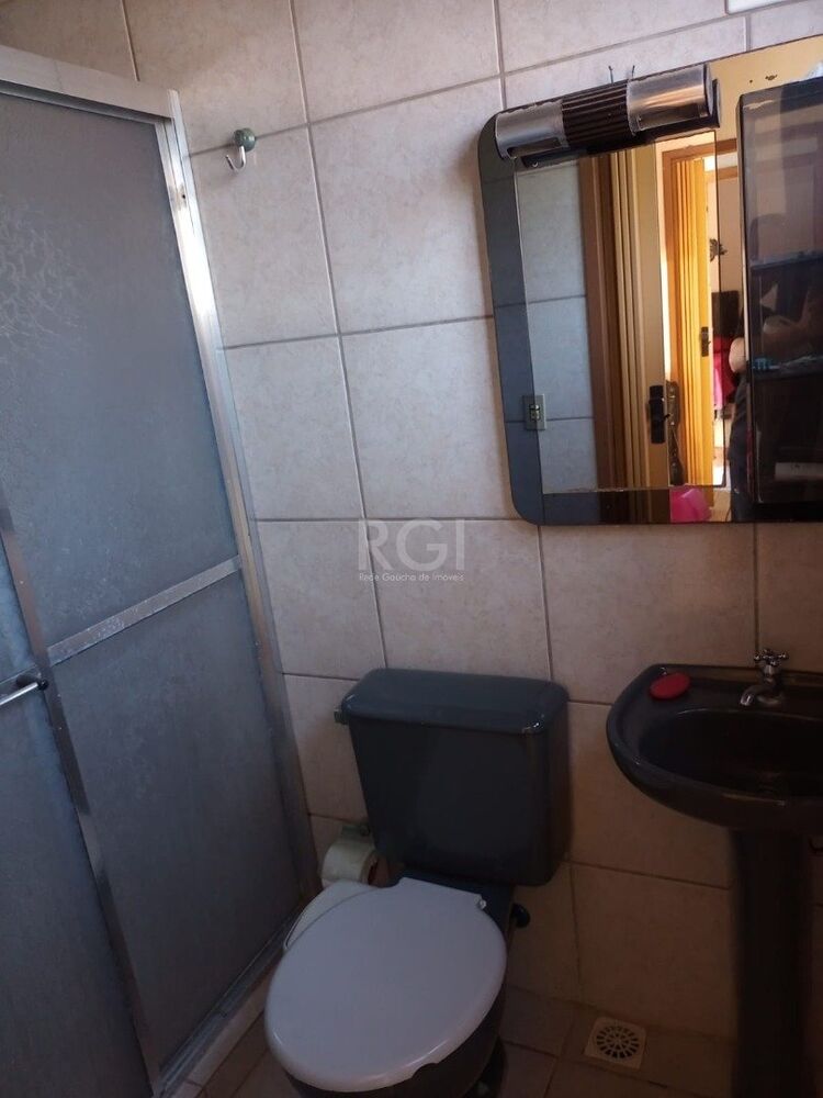 Casa à venda com 3 quartos, 181m² - Foto 6