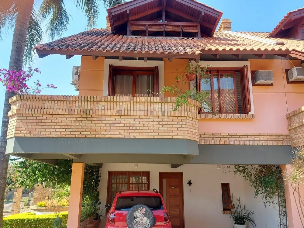 Casa de Condomínio à venda com 3 quartos, 235m² - Foto 1