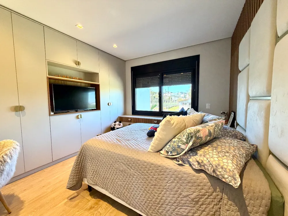 Casa, 3 quartos, 199 m² - Foto 3