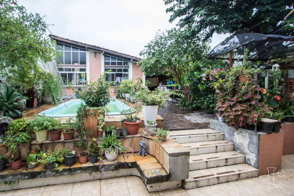 Casa à venda com 4 quartos, 486m² - Foto 4