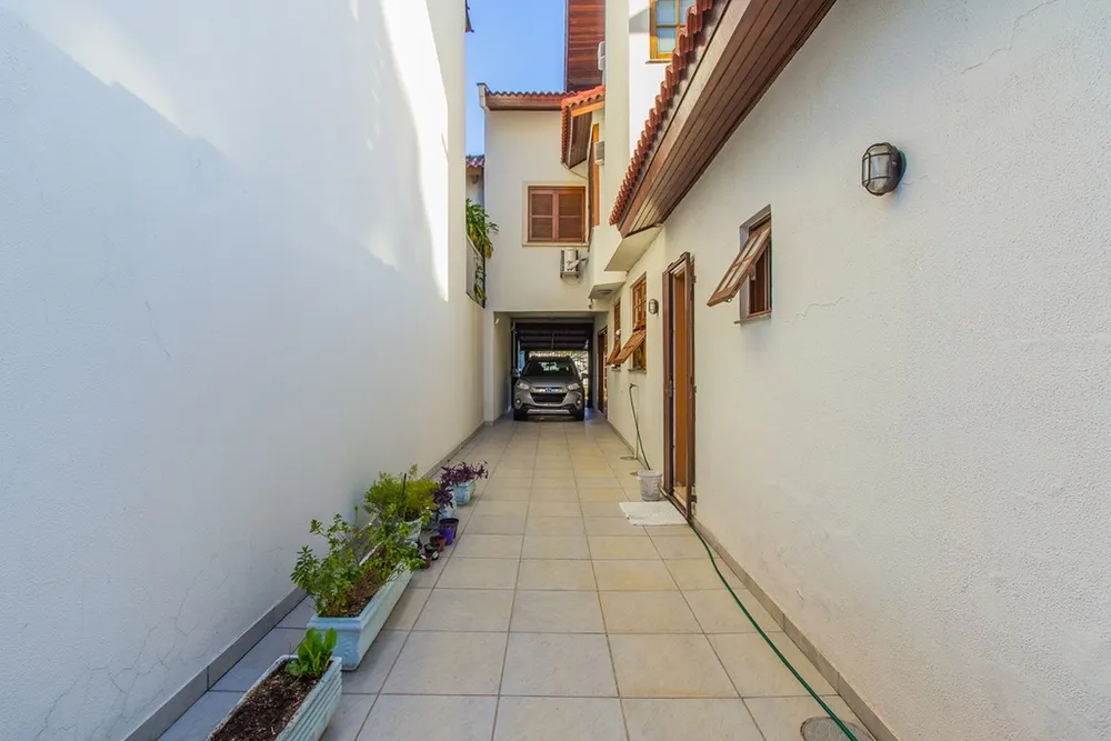 Casa, 5 quartos, 439 m² - Foto 1