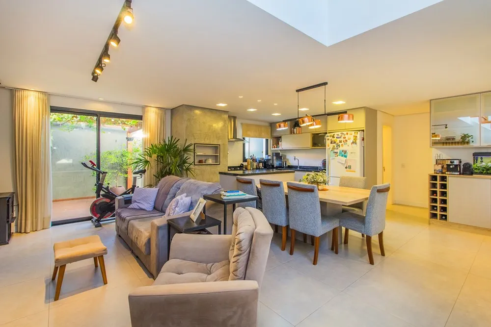 Casa, 3 quartos, 141 m² - Foto 4
