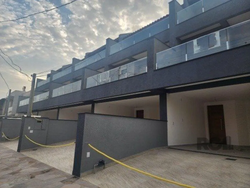 Casa, 3 quartos, 195 m² - Foto 1