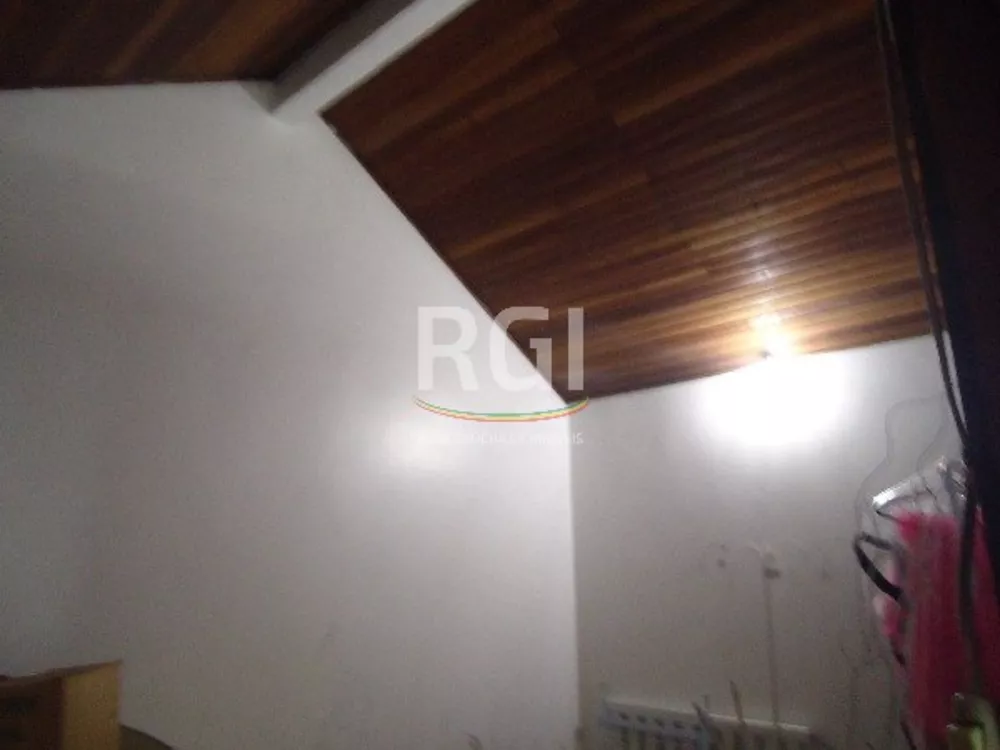 Casa à venda com 4 quartos, 362m² - Foto 2