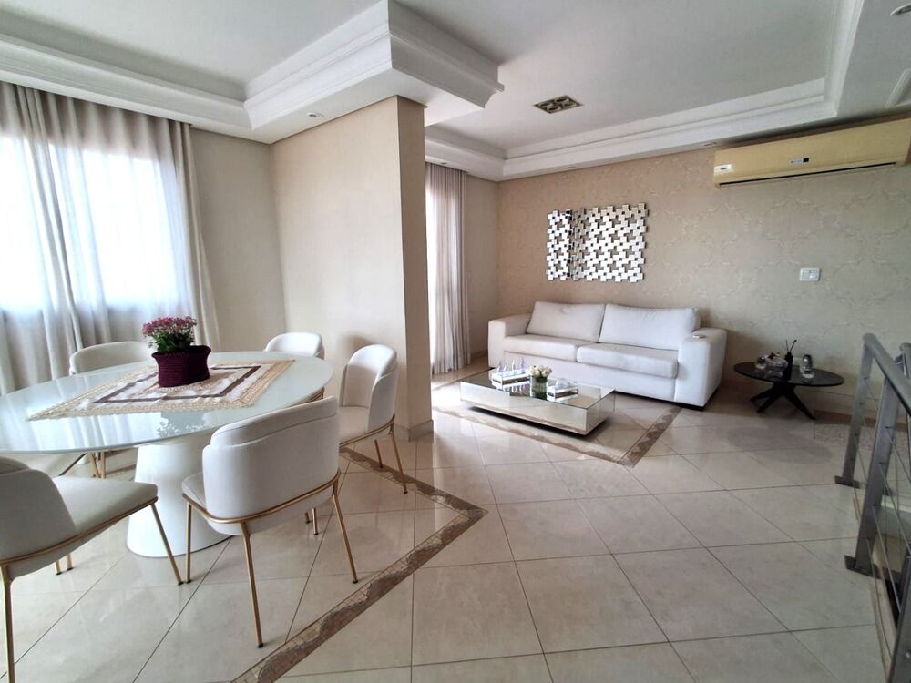 Cobertura, 3 quartos, 250 m² - Foto 2