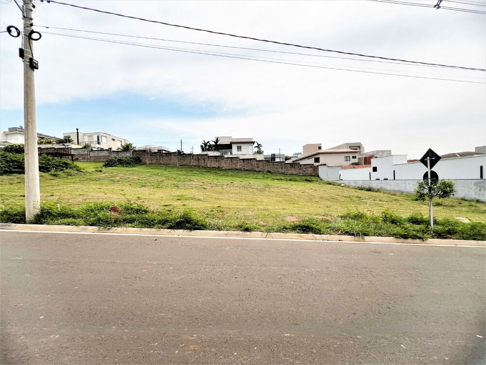 Loteamento e Condomínio, 394 m² - Foto 1