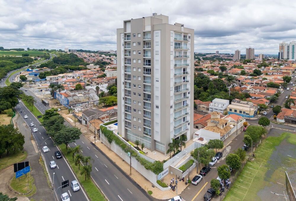 Apartamento à venda com 2 quartos, 62m² - Foto 1