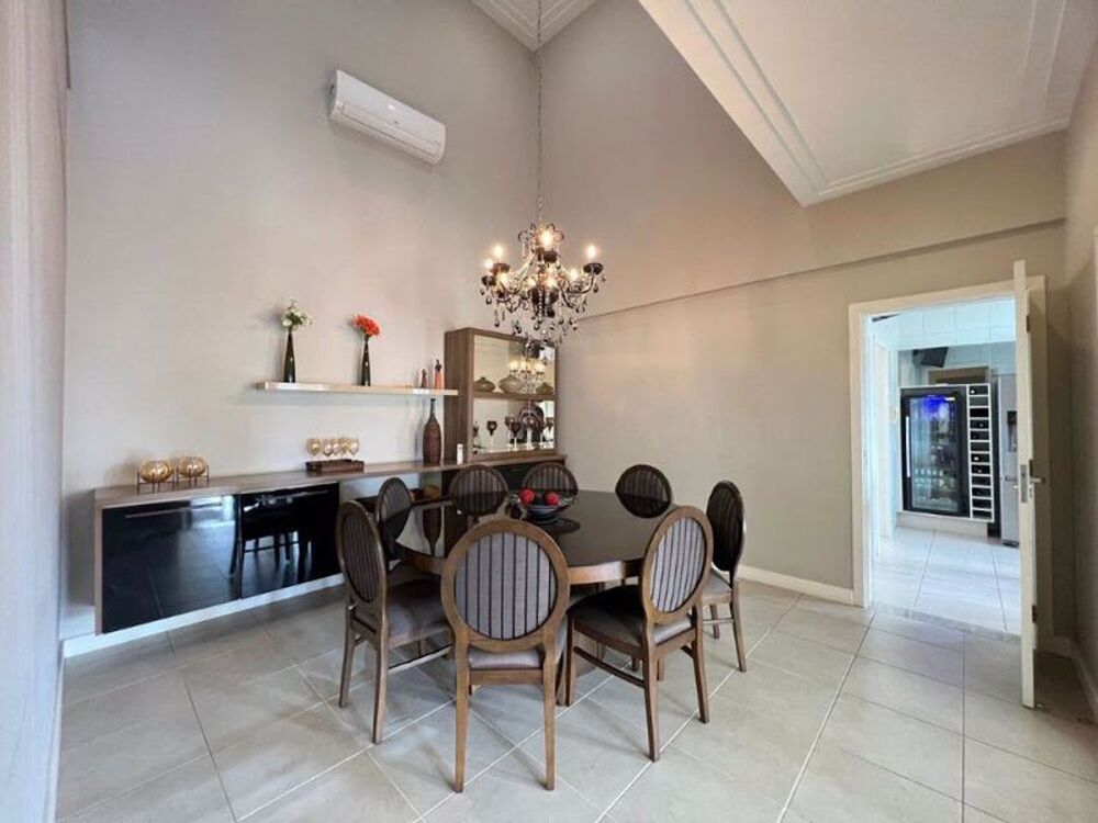Casa, 3 quartos, 431 m² - Foto 4