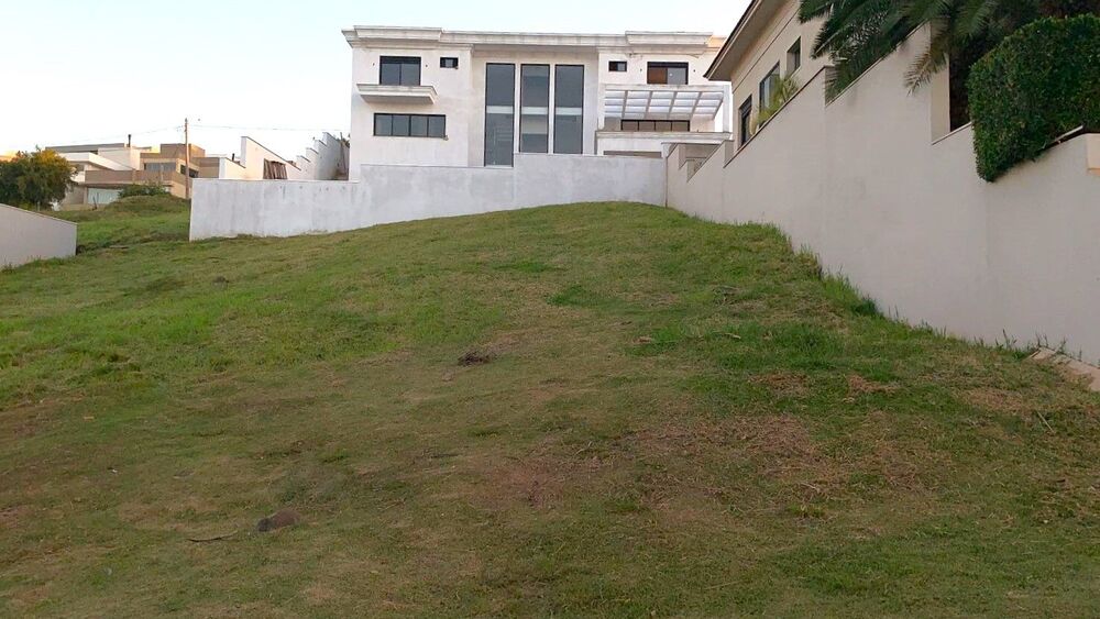 Loteamento e Condomínio, 393 m² - Foto 1