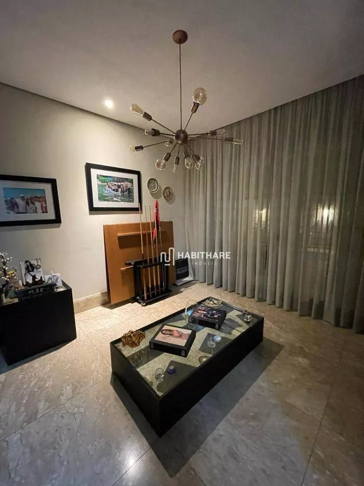 Casa de Condomínio à venda com 3 quartos, 274m² - Foto 4