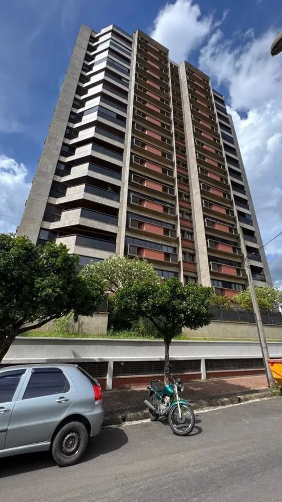 Apartamento, 4 quartos, 212 m² - Foto 1