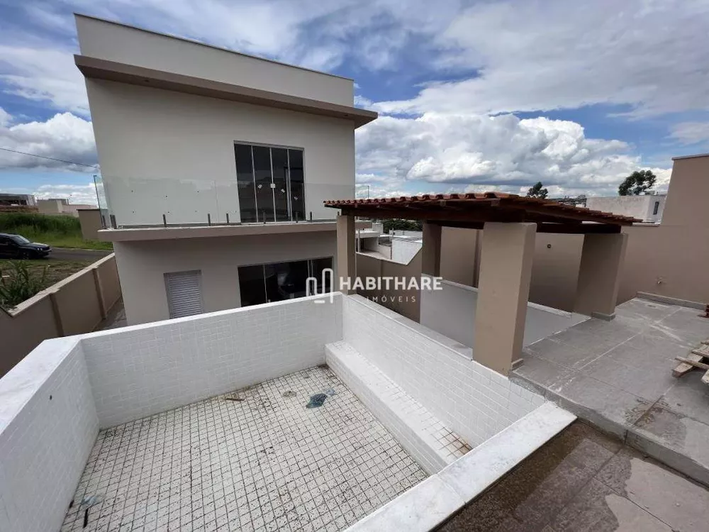 Casa de Condomínio à venda com 3 quartos, 200m² - Foto 9