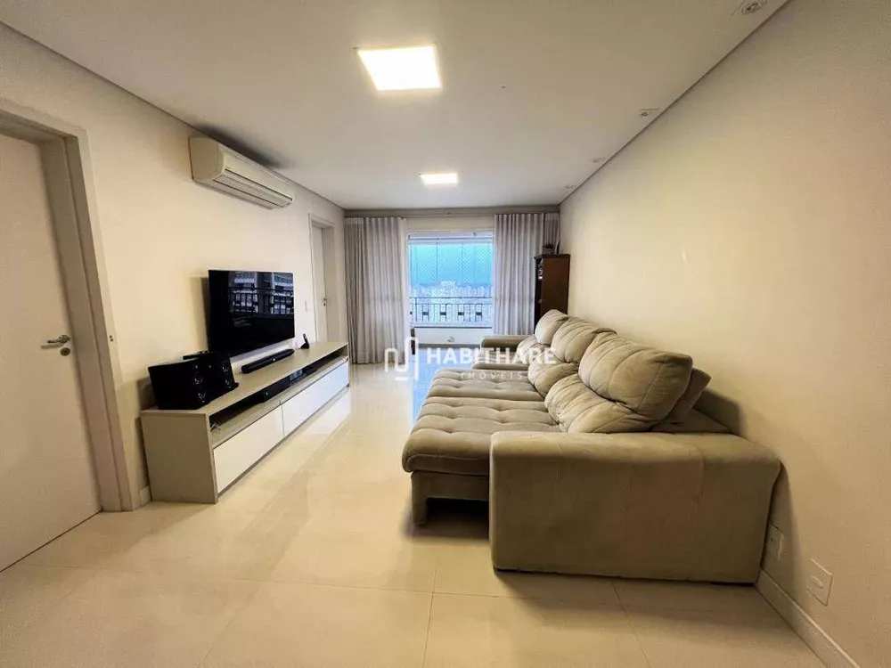 Apartamento à venda com 3 quartos, 129m² - Foto 4