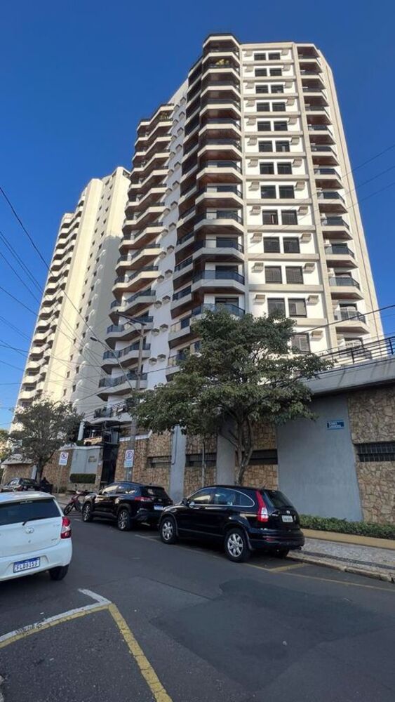 Apartamento, 3 quartos, 192 m² - Foto 1